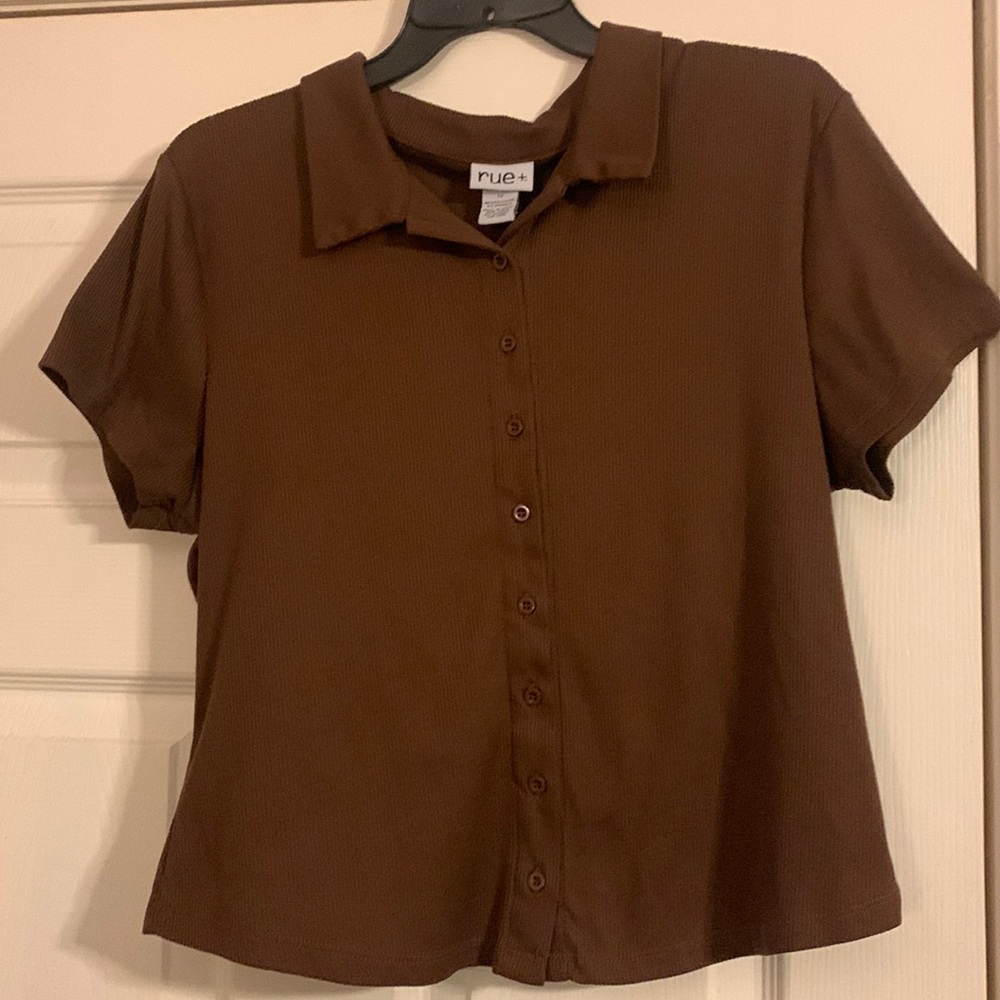 Rue 21 Brown Cropped Button Up